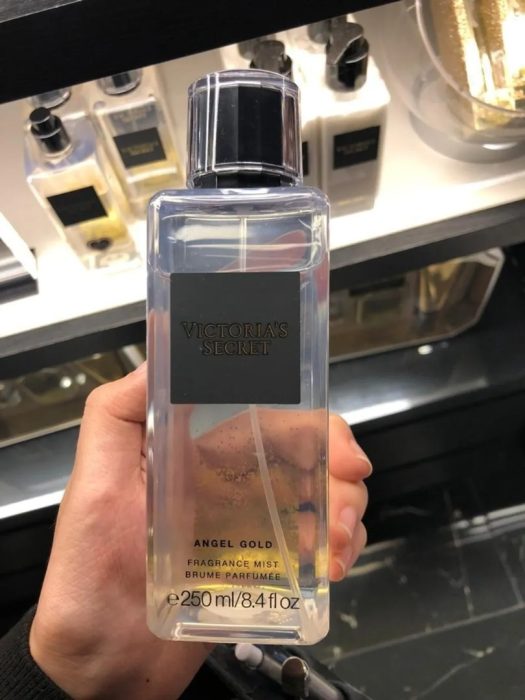 بادي ميست زنانه گلد آنجل ويكتوريا سكرتVictoria's Secret Gold Angel Fragrance Mist For women