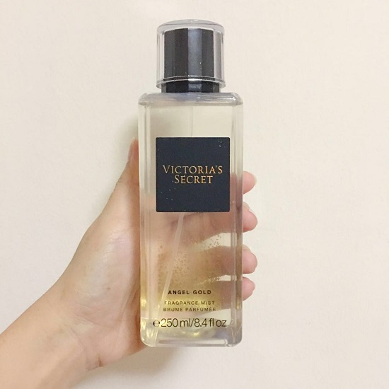 بادي ميست زنانه گلد آنجل ويكتوريا سكرتVictoria's Secret Gold Angel Fragrance Mist For women