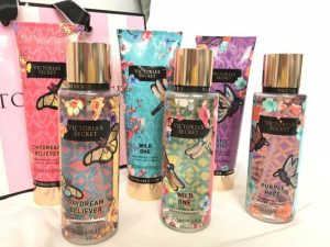 بادی اسپلش دی دریم بیلیور ویکتوریا سکرت Victoria Secret DayDream Believer Fragrance Mist - 250ml
