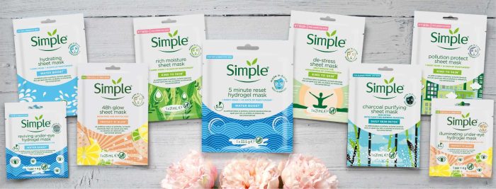 ماسک ورقه ای تقویت کننده و آبرسان سیمپل Simple Water Boost Hydrating Sheet Mask
