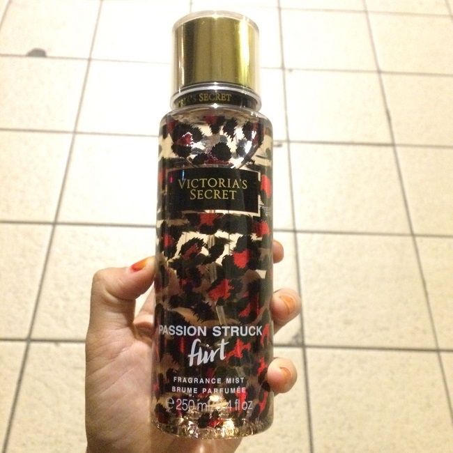بادی اسپلش پشن استراک فلیرت ویکتوریا سکرت Victoria's Secret Passion Struck Flirt Fragrance Mist New 2015