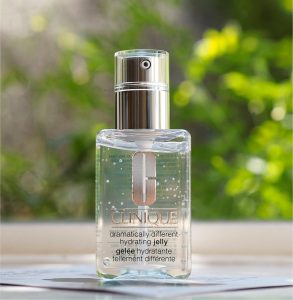 ژل آبرسان درماتیکالی کلینیک 125 میل CLINIQUE DRAMATICALLY DIFFERENT HYDRATING JELLY 125ML